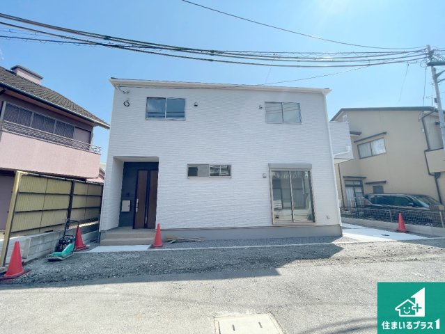 現地説明会開催　大津市本宮　第1期　新築一戸建ての外観|安心の10年保証！外観を美しく保ち、雨水で汚れを落とします！気になることがありましたら、お気軽にお問い合わせください！