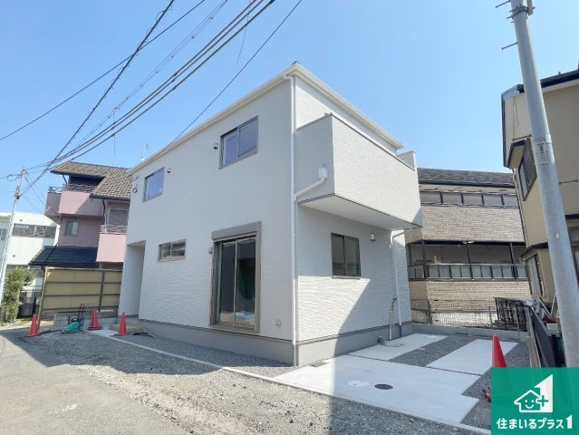 現地説明会開催　大津市本宮　第1期　新築一戸建ての外観|安心の10年保証！外観を美しく保ち、雨水で汚れを落とします！気になることがありましたら、お気軽にお問い合わせください！