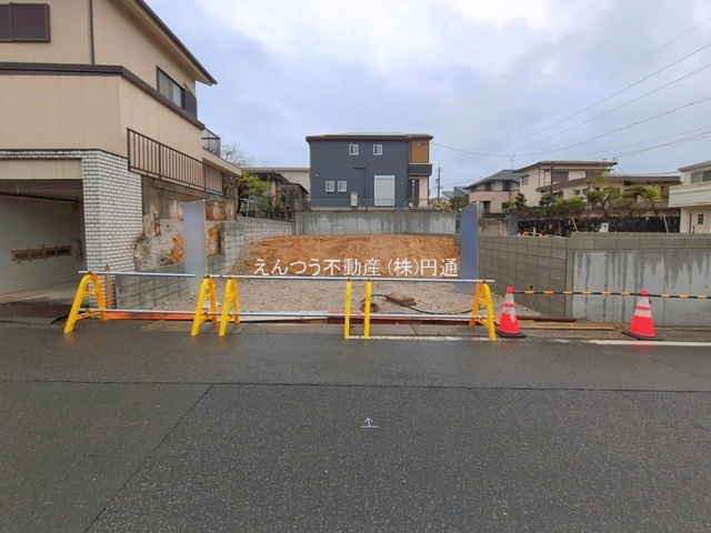 グラファーレ平針南2期の前面道路含む現地写真