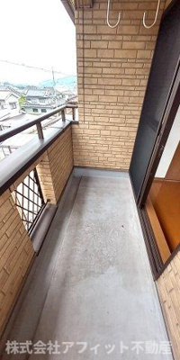 【バルコニー】 | コウユウ貸住宅 | 南向き　※写真はイメージです