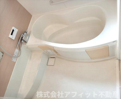 【浴室】 | コウユウ貸住宅 | ※写真はイメージです