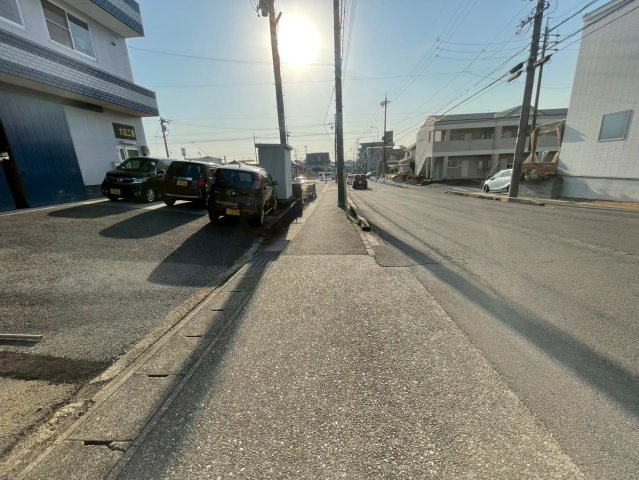 稲垣二階建事務所付倉庫の周辺