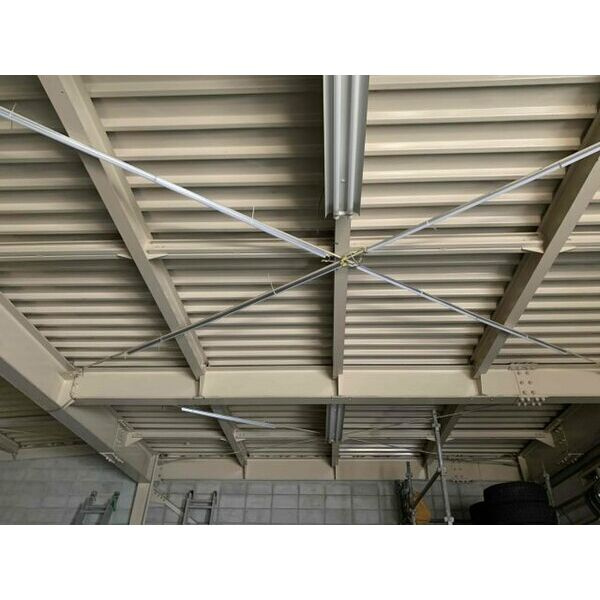 稲垣二階建事務所付倉庫の内装