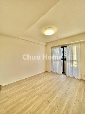 ロイヤルステージ浅草の子供部屋|居室