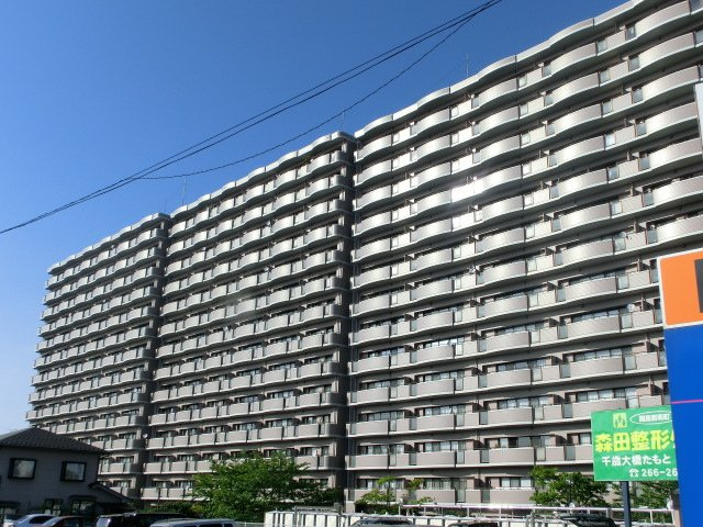 プレステージ青山の外観