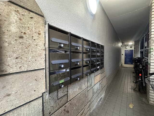 マンション米田のエントランス