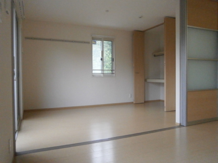 フォレスタ野川の設備|リビング・洋室