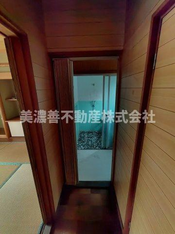 ６６０８４　岐阜市又丸町畑中古戸建てのその他|廊下