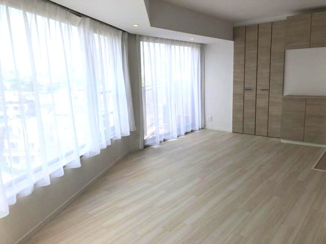 エルスタンザ白金の内装