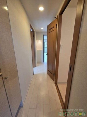 【玄関】 | バローネ八雲 | シューズボックス付き玄関