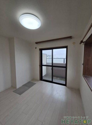 【内装】 | バローネ八雲 | 洋室６帖