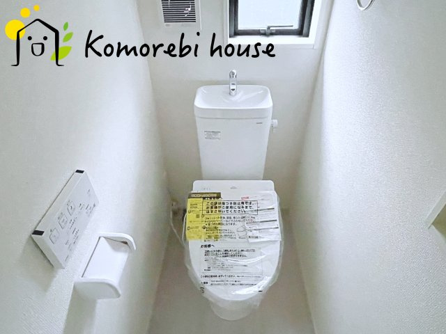 上尾市大谷本郷　9期　新築一戸建て　グラファーレ　10のトイレ|トイレも気になるポイント