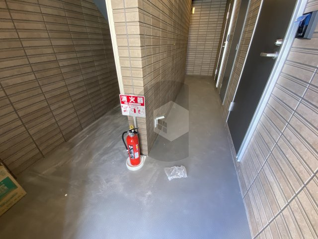 badge 長田3のロビー