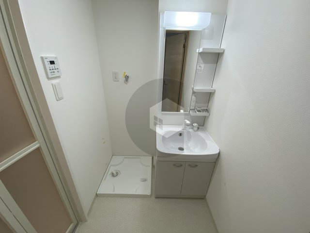 badge 長田3の洗面所