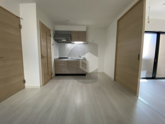 badge 長田3の居間・リビング