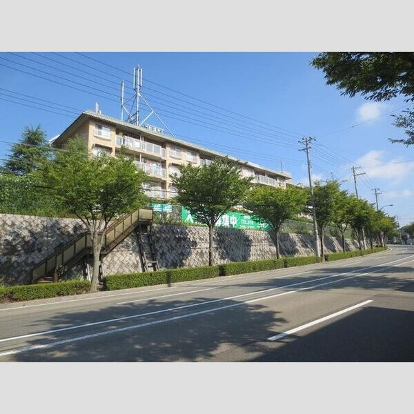 グリーンハイツ桃山の外観