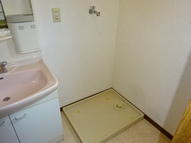 オアシス弐番館のその他|洗濯機置き場