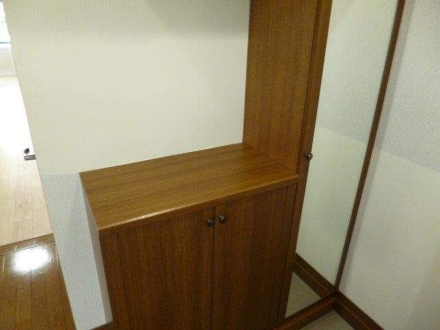 オアシス弐番館の内装|シューズボックス