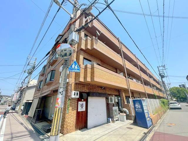 クリアコートUの外観
