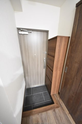 【玄関】 | アーティスト神戸三ノ宮ビル