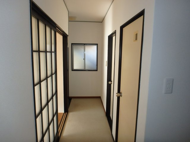 長谷川ビルの内装
