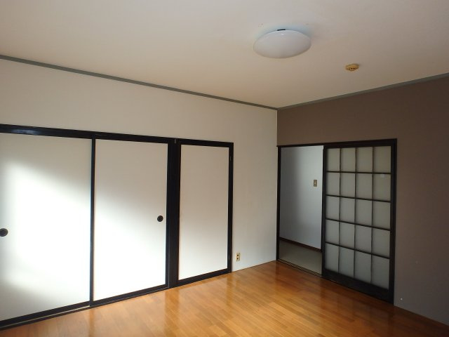 長谷川ビルの収納