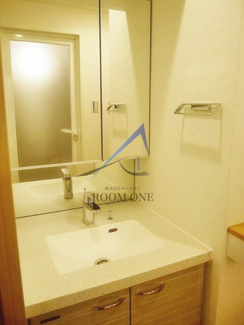 ルーブル品川南大井弐番館の洗面所|洗面台です。