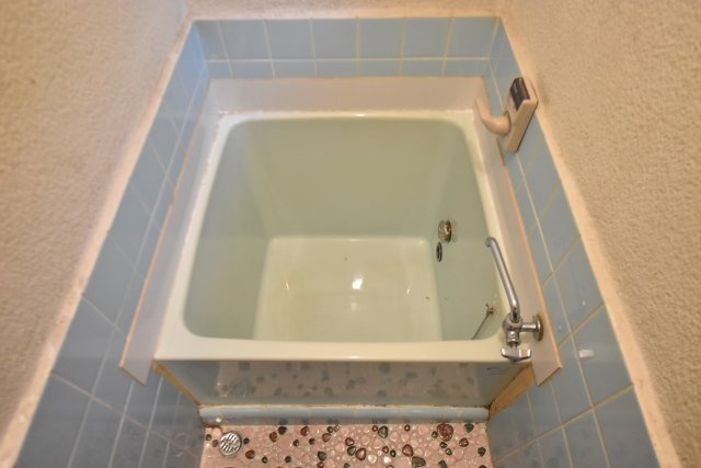 中央マンションの浴室