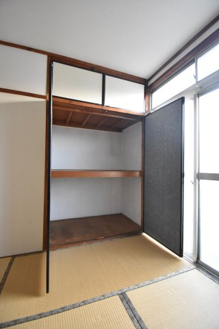 中央マンションの収納