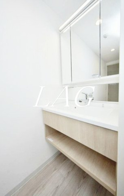 【洗面所】 | ウィロー板橋本町 | 独立洗面台です。