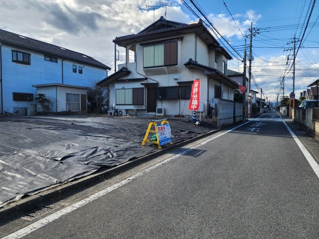 高崎市上中居町売地の前面道路含む現地写真