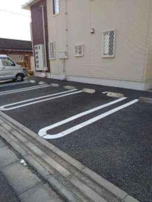【駐車場】 | フォンターナカリーノ