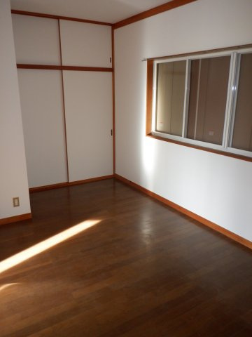 広瀬、古民家の洋室