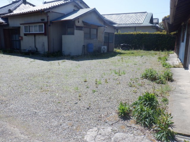 広瀬、古民家の庭