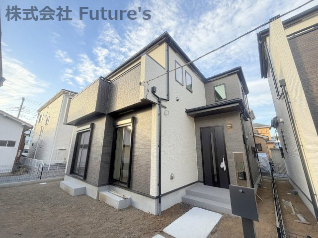 三郷市鷹野1丁目　新築戸建　全2棟　A号棟の外観|「三郷中央」「金町」「松戸」駅からバス便あり！閑静な住宅街に佇む2棟