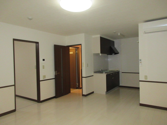 プラナス132の居間・リビング