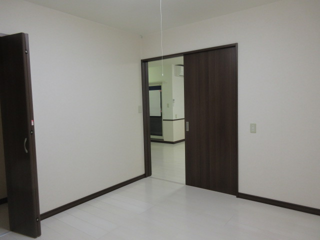 プラナス132の洋室