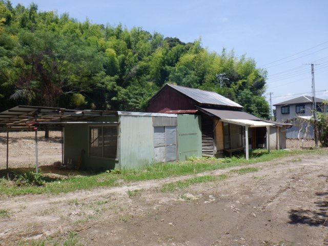 安布里の外観