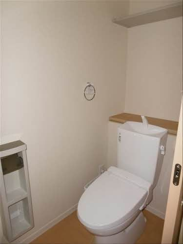 セレーナのトイレ