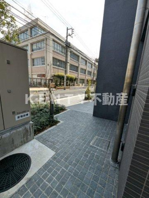【エントランス】 | クレストコート池上 | 毎日通るエントランスはこのようになっています