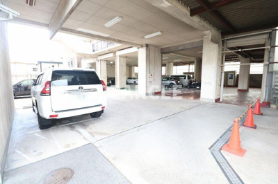 【駐車場】 | エクセレント墨染