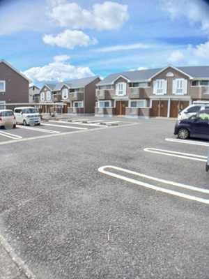 【駐車場】 | グローリア・Ｈ