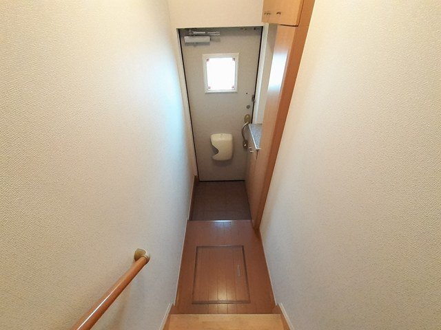 グリュネ・城山の玄関