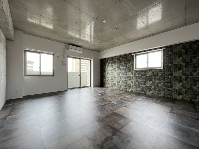 【寝室】 | Wolf Pack Apartment