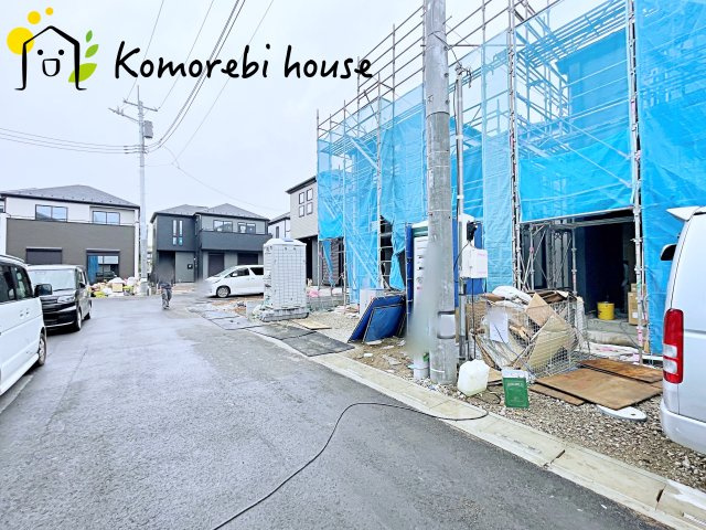 上尾市大谷本郷　9期　新築一戸建て　グラファーレ　11の前面道路含む現地写真|撮影：'26/02/24