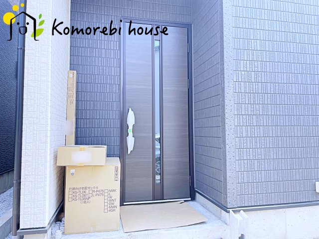 上尾市大谷本郷　9期　新築一戸建て　グラファーレ　11の玄関|シンプルで使いやすい玄関です