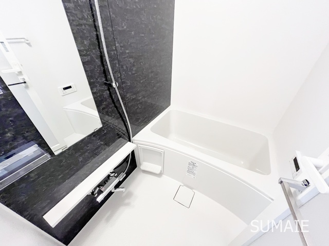 ｈｙｇｇｅ+の浴室|ゆったりできる広めのお風呂です☆