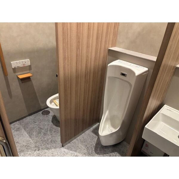 アルティジア城東中央ビルのトイレ