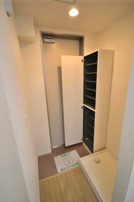 【玄関】 | ブランシュ蓮根