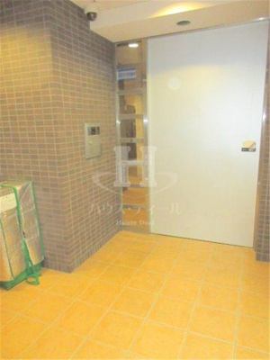 【ロビー】 | プリムローズ アカバネ | 清潔なロビーです